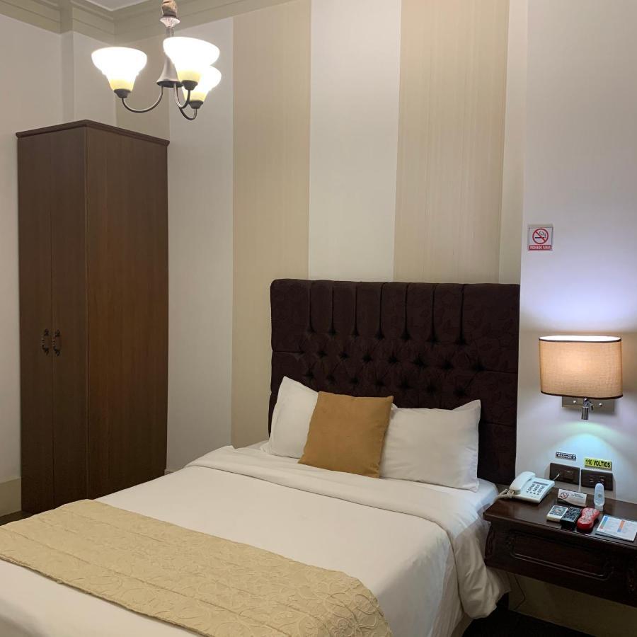 Hotel Patrimonial By Greenfield جواياكيل المظهر الخارجي الصورة