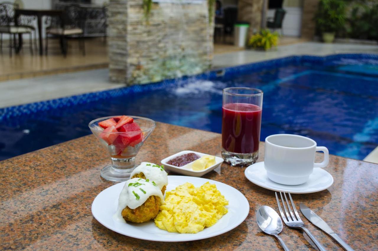 Hotel Patrimonial By Greenfield جواياكيل المظهر الخارجي الصورة