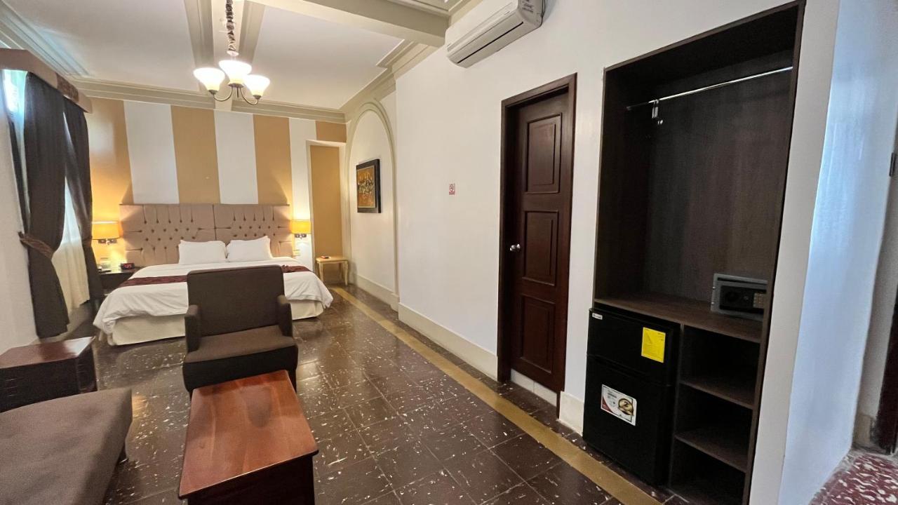 Hotel Patrimonial By Greenfield جواياكيل المظهر الخارجي الصورة
